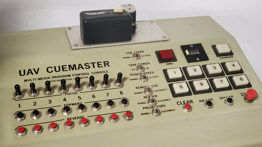 UAV Cuemaster - United Audio
              Visuals